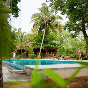 3* Hotel Sigiriya Cottage
